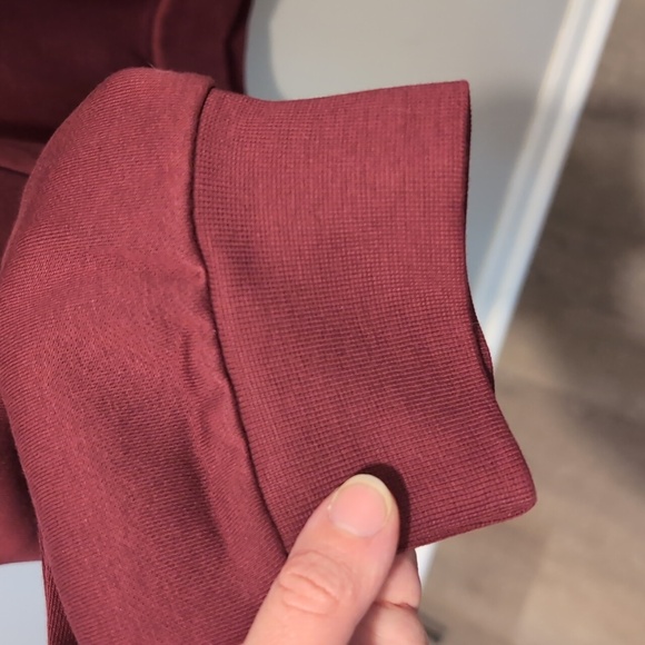 Adidas Men's Essential Graphic Modern XL Hoodie - Picture 8 of 9